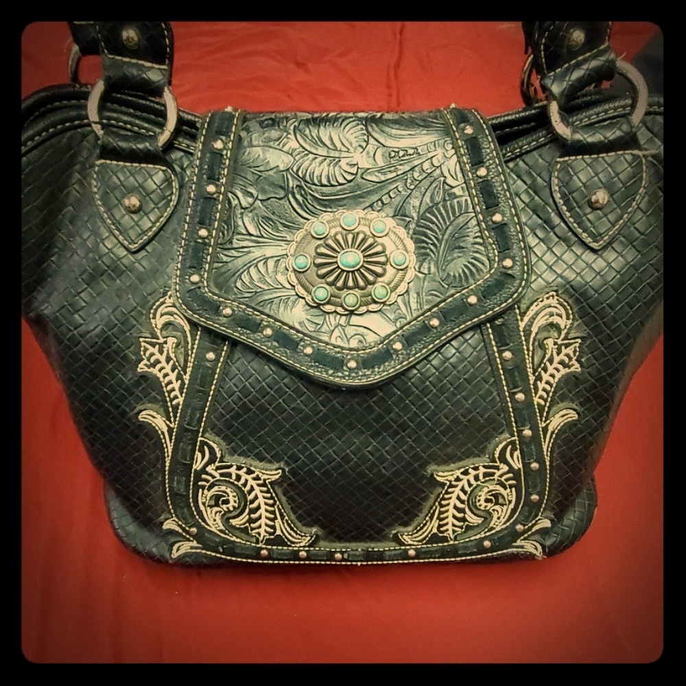 MW Black Beauty Turquoise Conch Western Purse